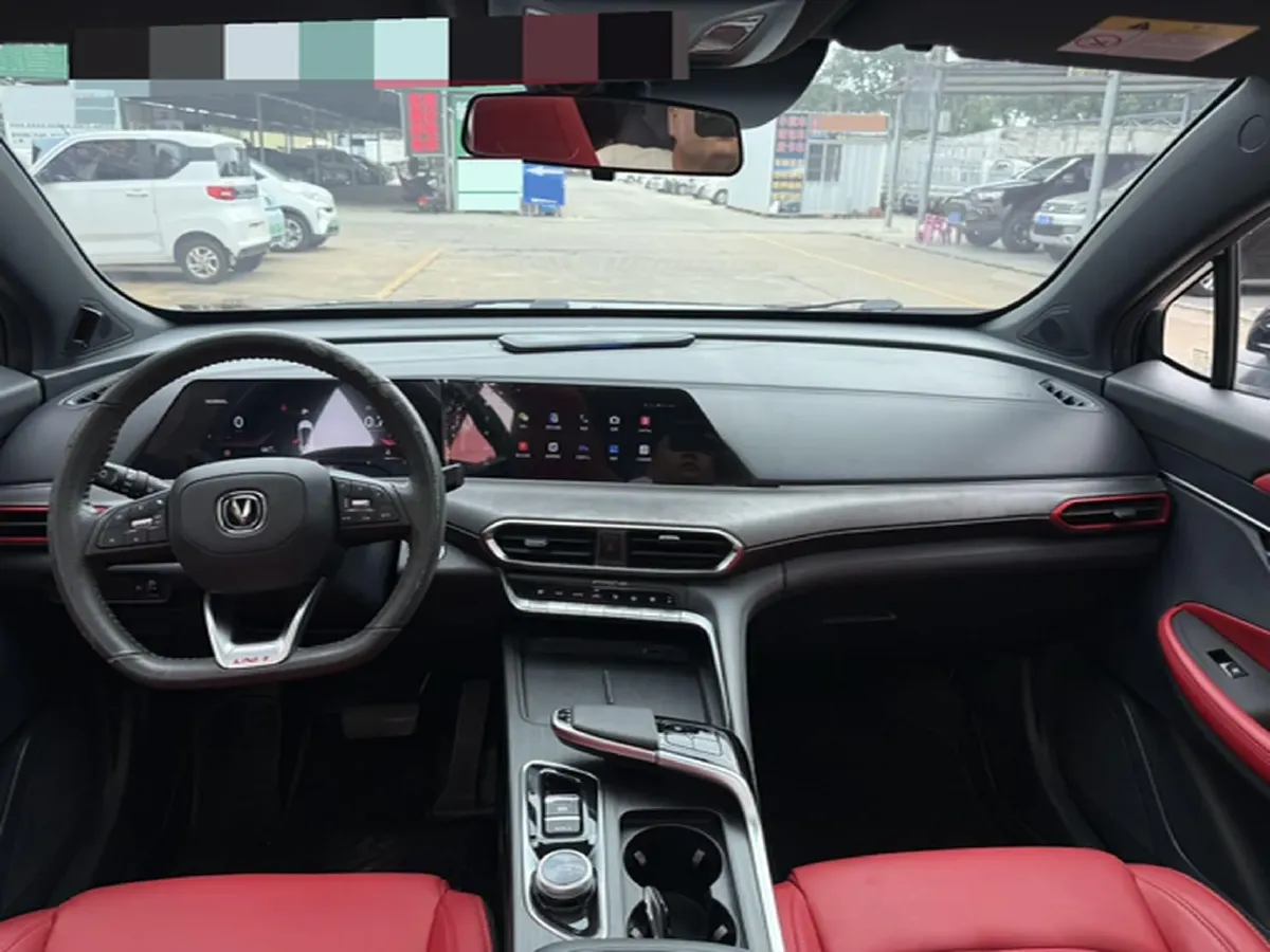 2021 ChangAn UNI-T 1.5T 180HP L4 7DCT,autocango,china used car exporter,china ev exporter,chinese used car exporter,chinese used ev exporter