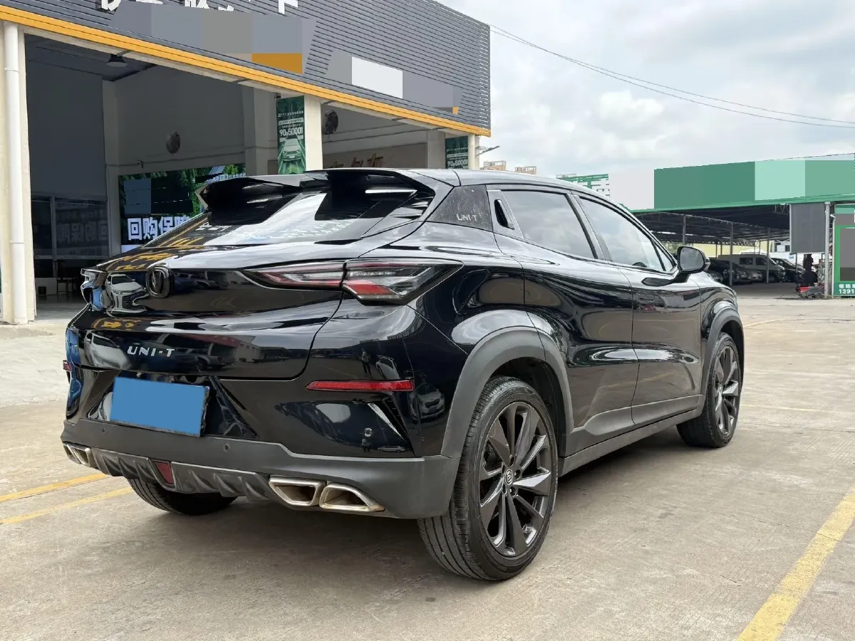 2021 ChangAn UNI-T 1.5T 180HP L4 7DCT,autocango,china used car exporter,china ev exporter,chinese used car exporter,chinese used ev exporter