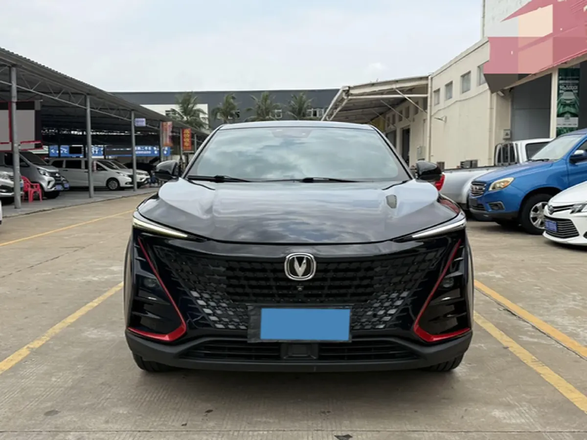 2021 ChangAn UNI-T 1.5T 180HP L4 7DCT,autocango,china used car exporter,china ev exporter,chinese used car exporter,chinese used ev exporter
