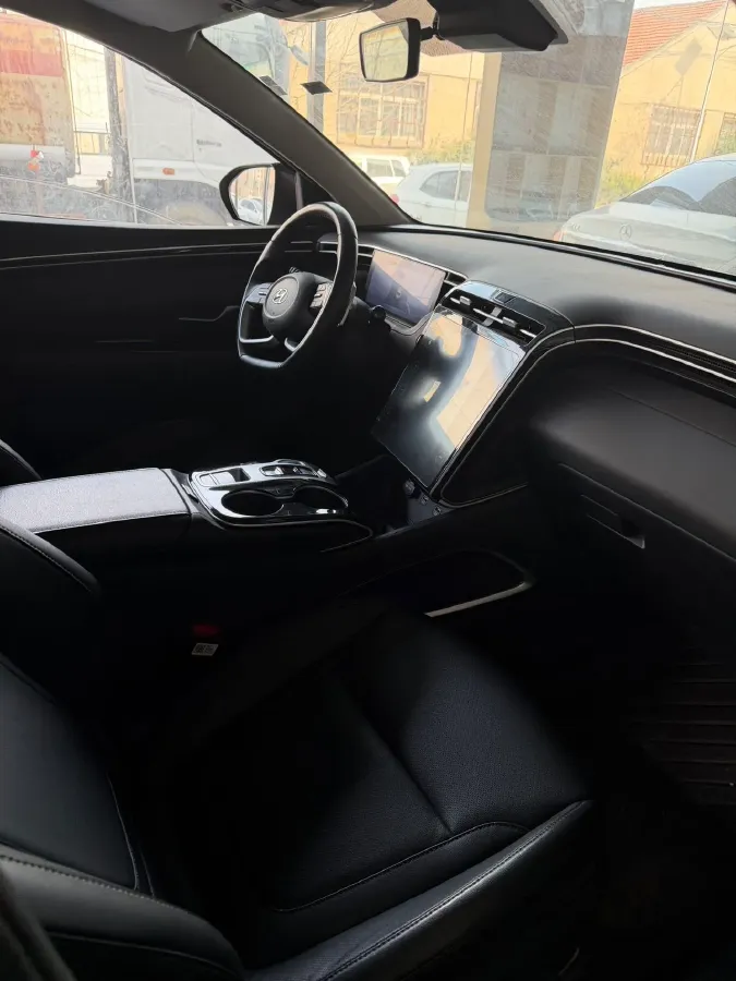 2023 Hyundai Tucson 1.5T 200HP L4 8AT,autocango,china used car exporter,china ev exporter,chinese used car exporter,chinese used ev exporter