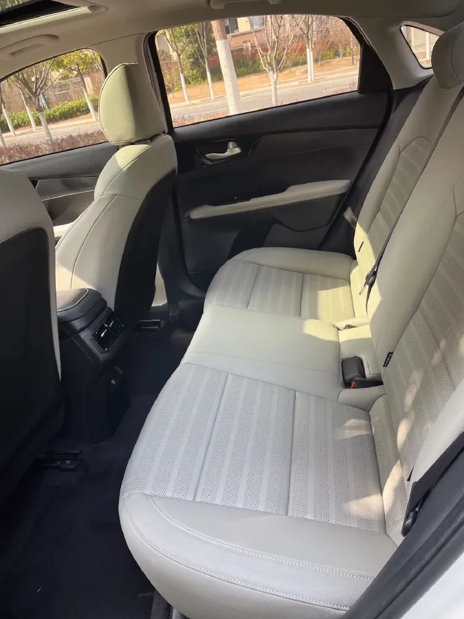 2023 Kia K3 1.5L 115HP L4 CVT,autocango,china used car exporter,china ev exporter,chinese used car exporter,chinese used ev exporter