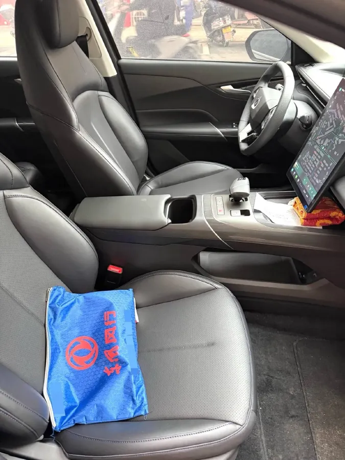 2025 ChangAn Eado 1.5T 192HP L4 7DCT,autocango,china used car exporter,china ev exporter,chinese used car exporter,chinese used ev exporter