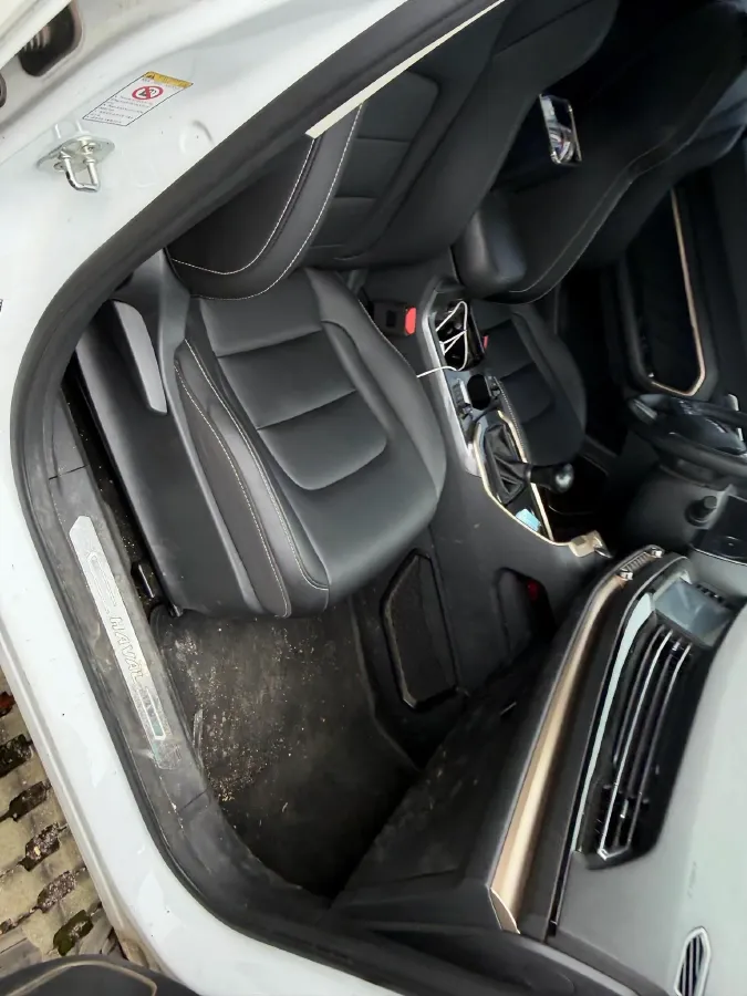 2018 Haval H6 1.5T 169HP L4 7DCT,autocango,china used car exporter,china ev exporter,chinese used car exporter,chinese used ev exporter