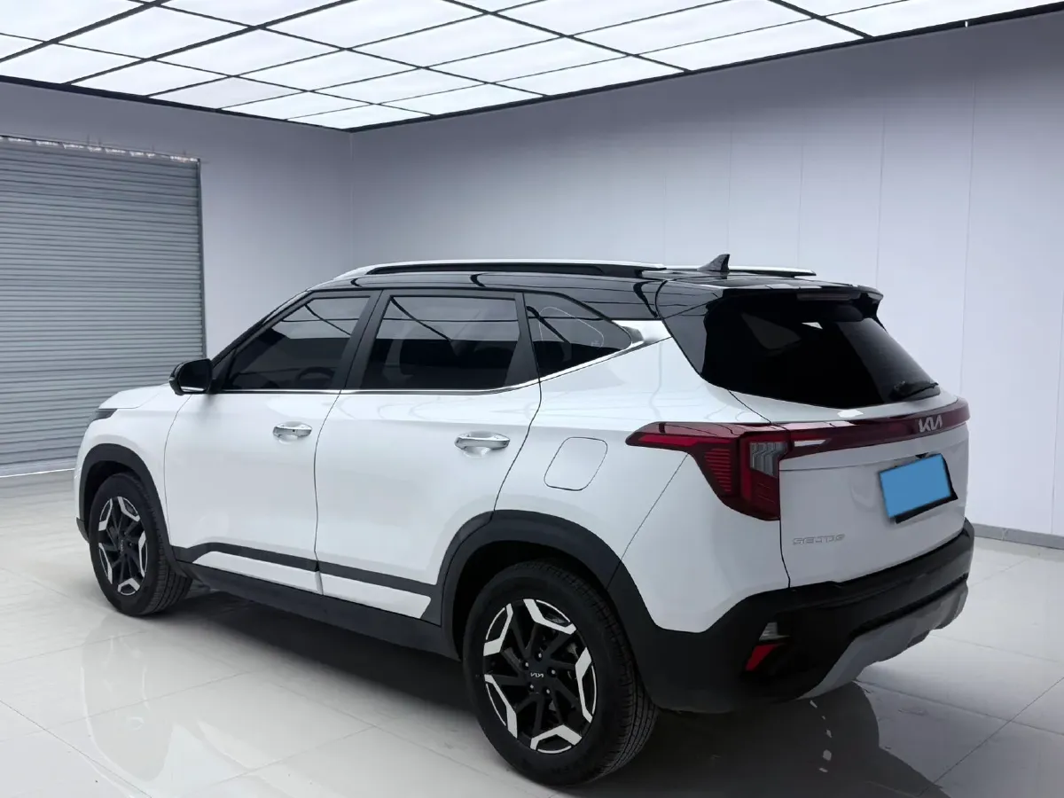 2023 Kia Seltos 1.5L 115HP L4 CVT,autocango,china used car exporter,china ev exporter,chinese used car exporter,chinese used ev exporter