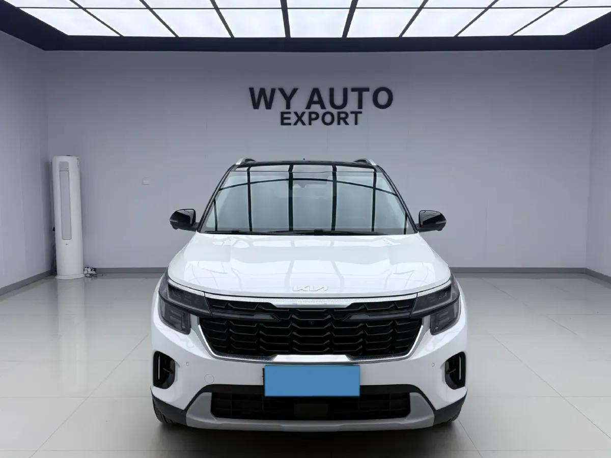 2023 Kia Seltos 1.5L 115HP L4 CVT,autocango,china used car exporter,china ev exporter,chinese used car exporter,chinese used ev exporter