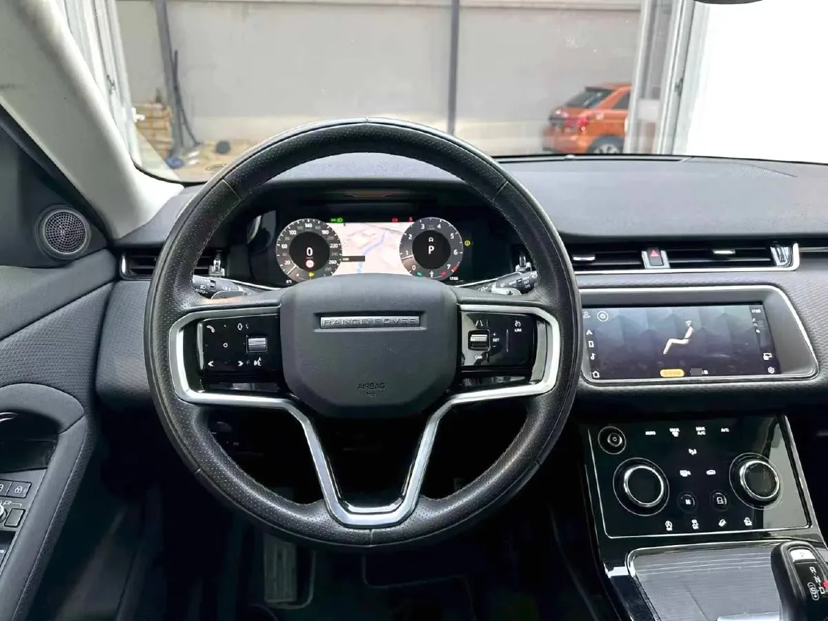 2023 Land Rover Range Rover Evoque 2.0T 200HP L4 9AT,autocango,china used car exporter,china ev exporter,chinese used car exporter,chinese used ev exporter