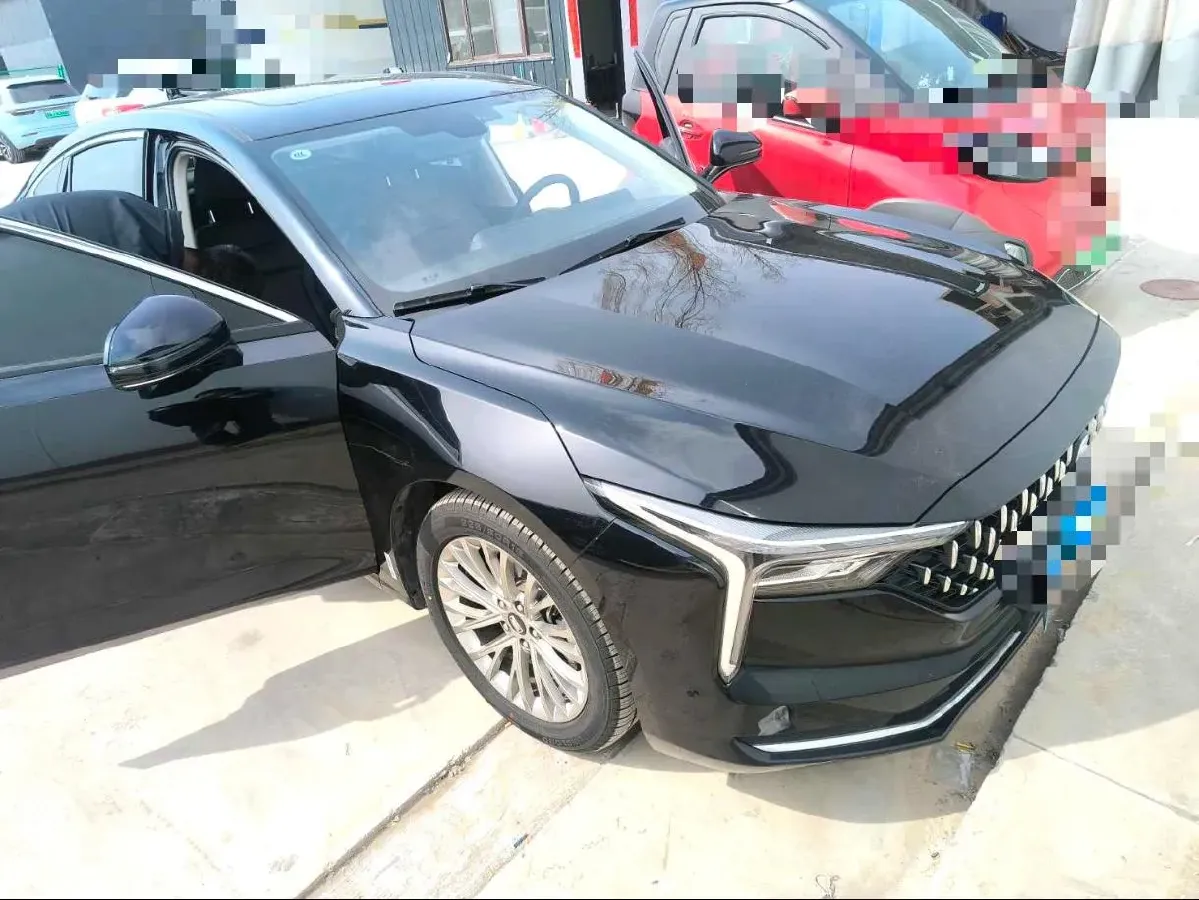 2025 Bestune B70 1.5T 169HP L4 7DCT,autocango,china used car exporter,china ev exporter,chinese used car exporter,chinese used ev exporter