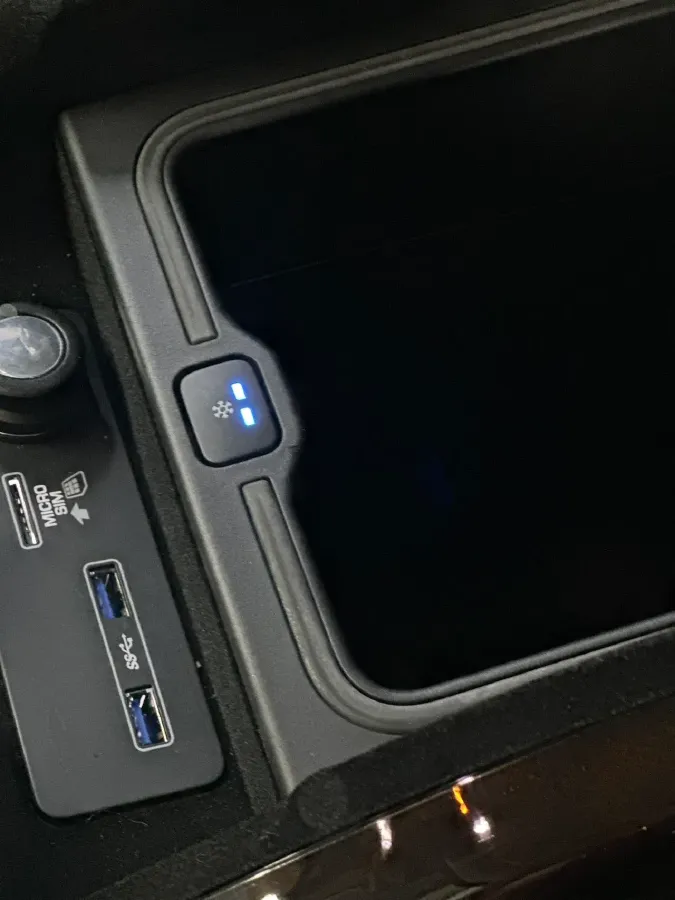 2020 Land Rover Range Rover 3.0T 360HP L6 8AT,autocango,china used car exporter,china ev exporter,chinese used car exporter,chinese used ev exporter