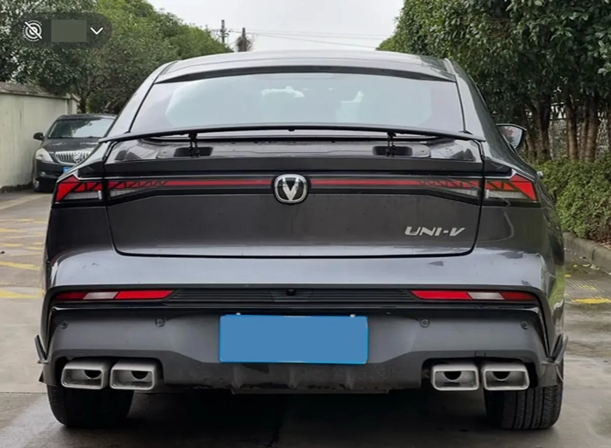 2023 ChangAn UNI-V 1.5T 188HP L4 7DCT,autocango,china used car exporter,china ev exporter,chinese used car exporter,chinese used ev exporter