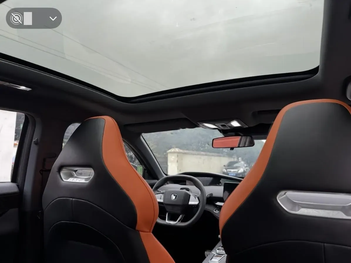 2023 ChangAn UNI-V 1.5T 188HP L4 7DCT,autocango,china used car exporter,china ev exporter,chinese used car exporter,chinese used ev exporter