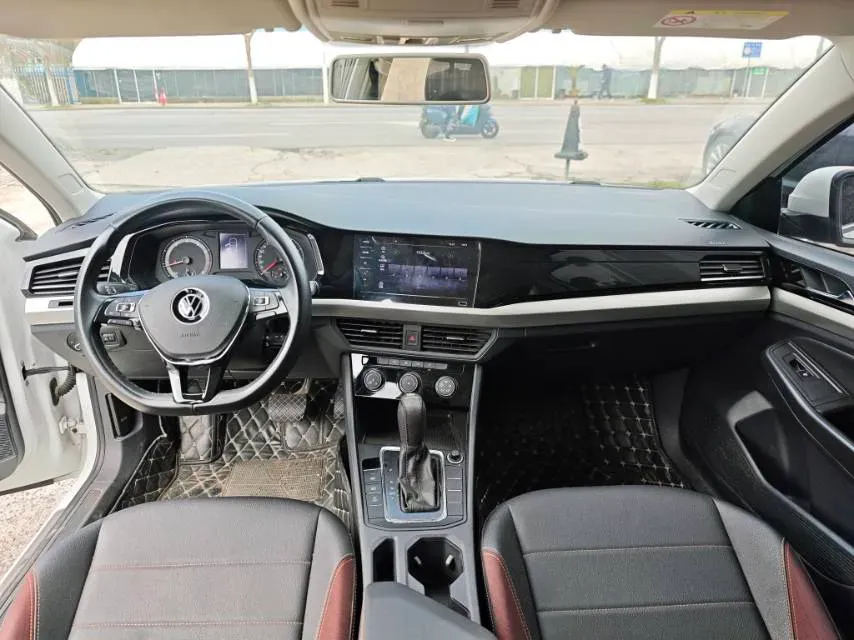 2021 Volkswagen Bora 1.5L 113HP L4 6AT,autocango,china used car exporter,china ev exporter,chinese used car exporter,chinese used ev exporter
