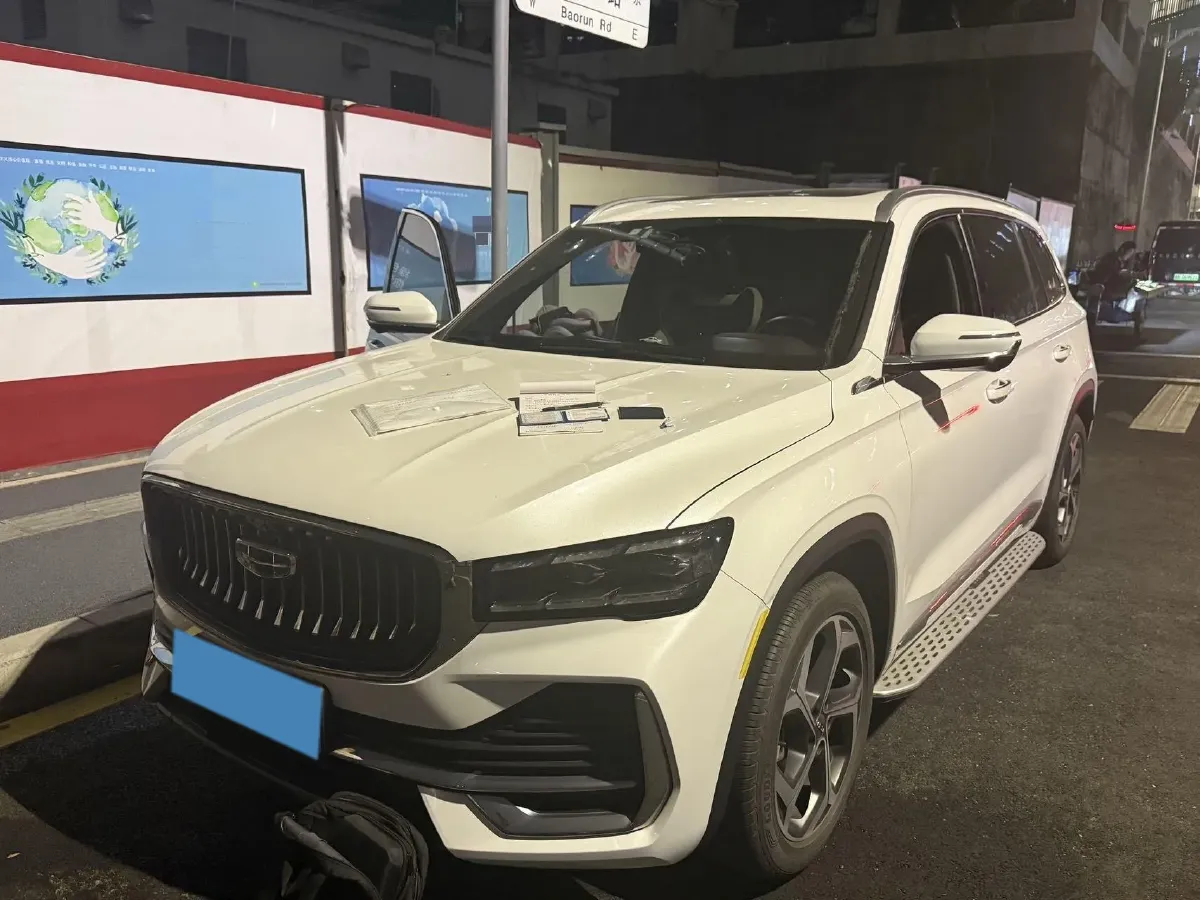 2021 Geely Monjaro 2.0T 218HP L4 7DCT,autocango,china used car exporter,china ev exporter,chinese used car exporter,chinese used ev exporter