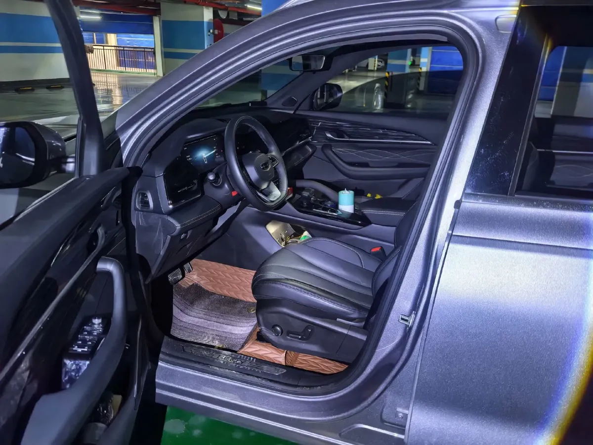 2024 Geely Monjaro 2.0T 218HP L4 7DCT,autocango,china used car exporter,china ev exporter,chinese used car exporter,chinese used ev exporter