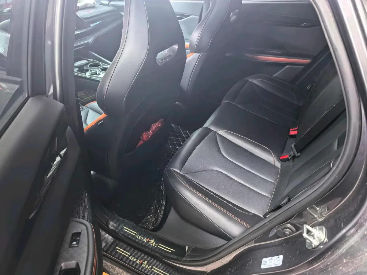 2023 ChangAn UNI-V 1.5T 188HP L4 7DCT,autocango,china used car exporter,china ev exporter,chinese used car exporter,chinese used ev exporter