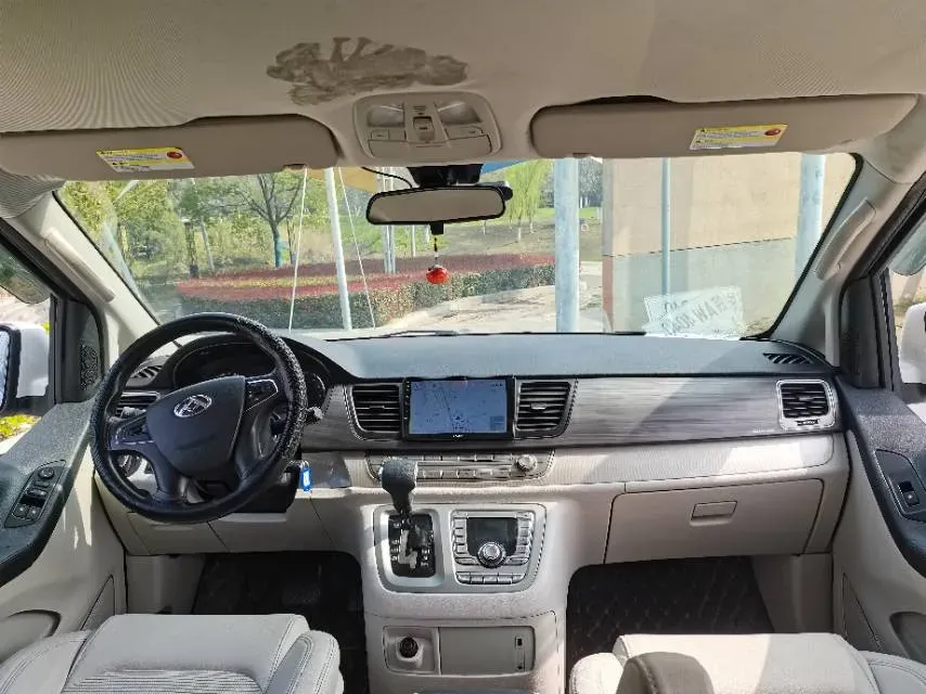 2019 MAXUS G10 2.0T 218HP L4 6AT,autocango,china used car exporter,china ev exporter,chinese used car exporter,chinese used ev exporter