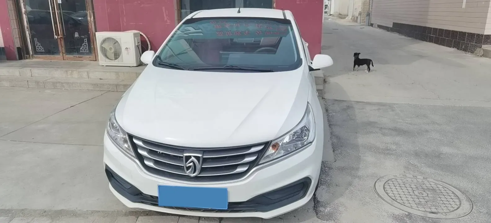 2020 BaoJun 310 1.2L 80HP L4 5MT,autocango,china used car exporter,china ev exporter,chinese used car exporter,chinese used ev exporter