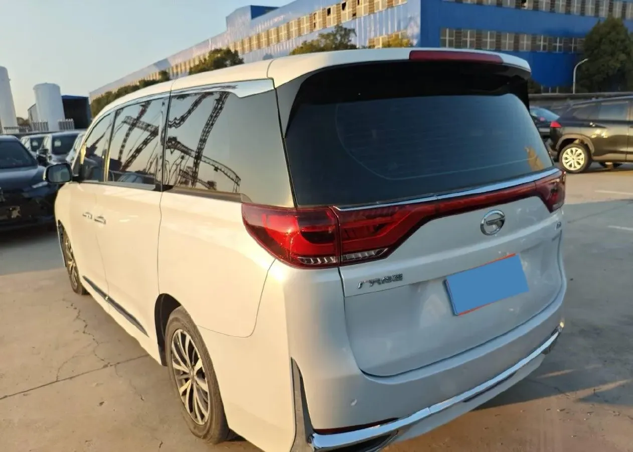 2021 GAC Trumpchi M8 2.0T 252HP L4 8AT,autocango,china used car exporter,china ev exporter,chinese used car exporter,chinese used ev exporter