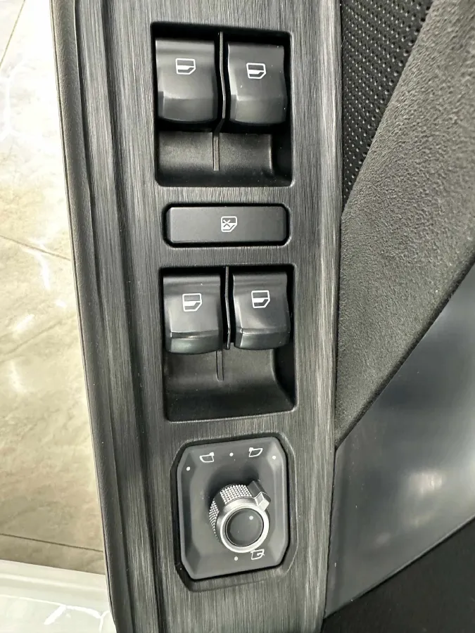 2021 Haval H6 1.5T 150HP L4 7DCT,autocango,china used car exporter,china ev exporter,chinese used car exporter,chinese used ev exporter
