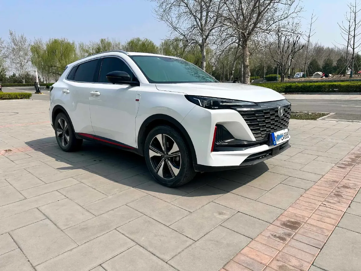 2023 ChangAn CS55 Plus 1.5T 188HP L4 7DCT,autocango,china used car exporter,china ev exporter,chinese used car exporter,chinese used ev exporter