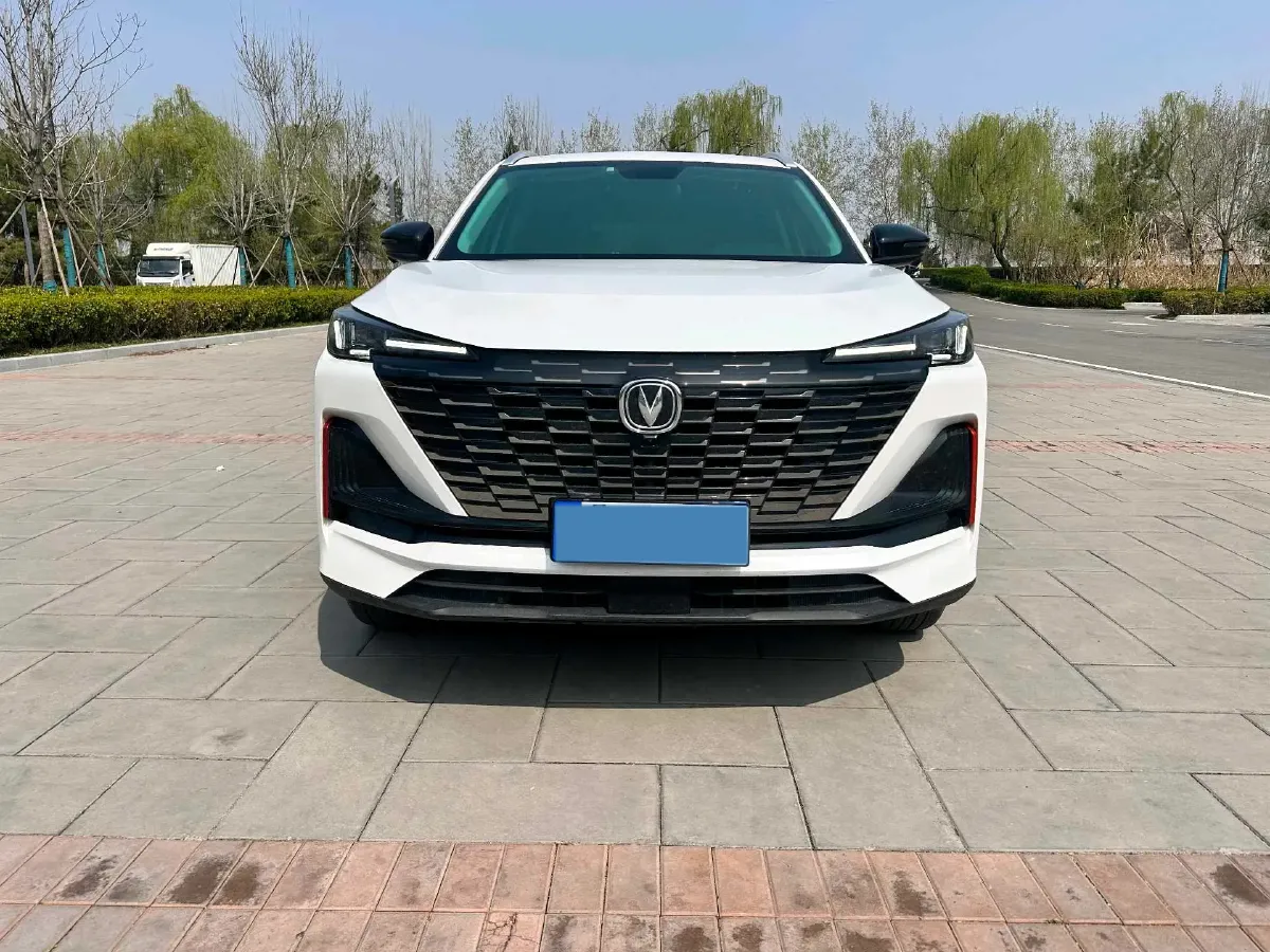 2023 ChangAn CS55 Plus 1.5T 188HP L4 7DCT,autocango,china used car exporter,china ev exporter,chinese used car exporter,chinese used ev exporter