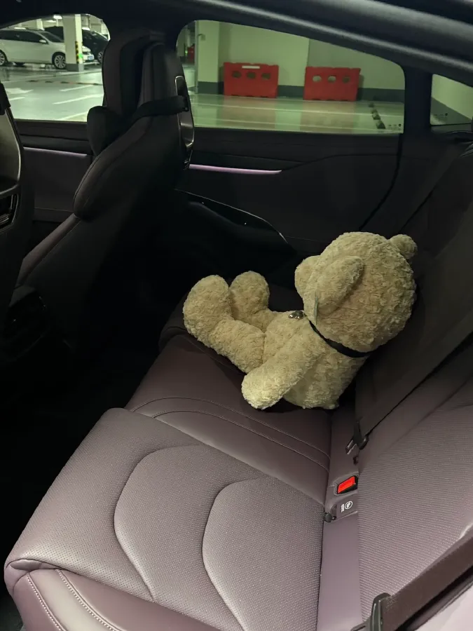 2024 MI SU7 BEV 94.3KWH,autocango,china used car exporter,china ev exporter,chinese used car exporter,chinese used ev exporter