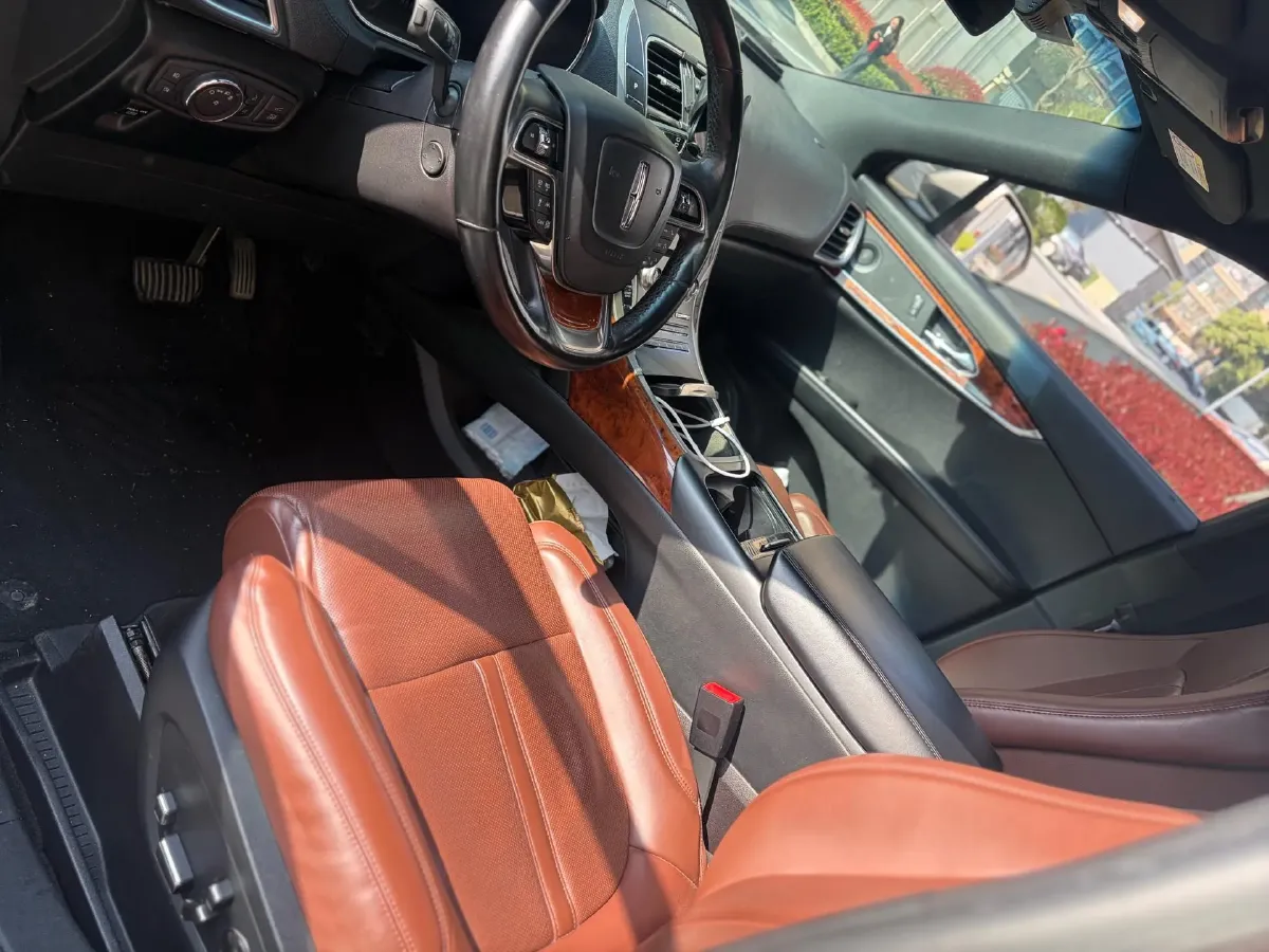 2019 Lincoln Nautilus 2.7T 329HP V6 8AT,autocango,china used car exporter,china ev exporter,chinese used car exporter,chinese used ev exporter