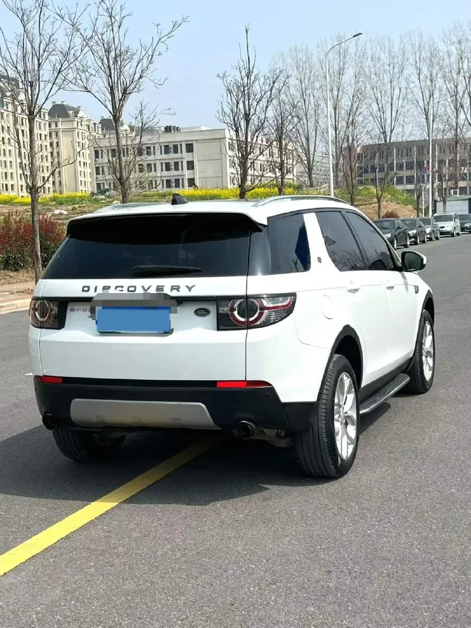 2018 Land Rover Discovery Sport 2.0T 200HP L4 9AT,autocango,china used car exporter,china ev exporter,chinese used car exporter,chinese used ev exporter
