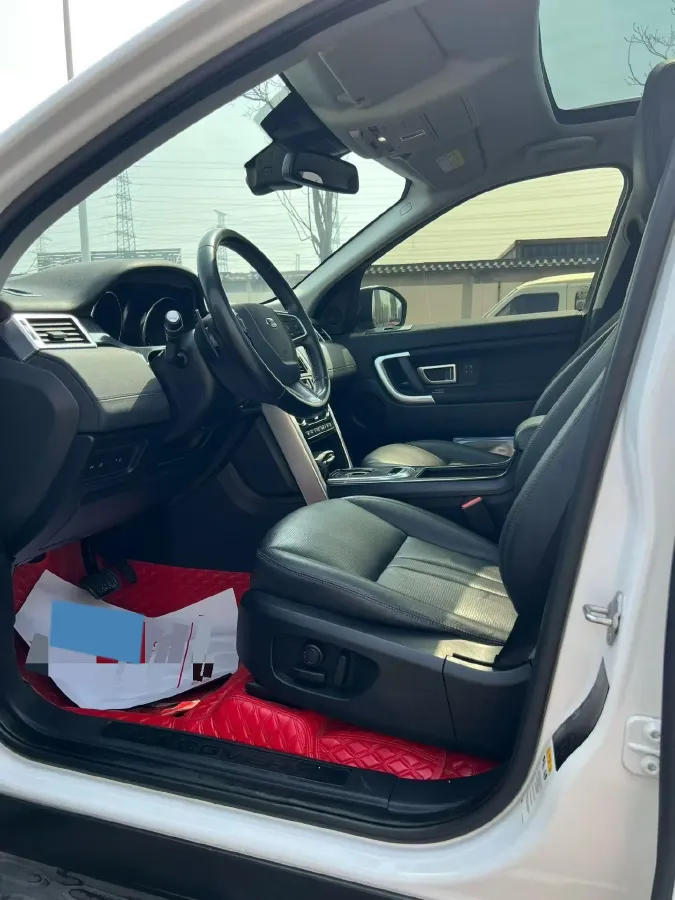 2018 Land Rover Discovery Sport 2.0T 200HP L4 9AT,autocango,china used car exporter,china ev exporter,chinese used car exporter,chinese used ev exporter