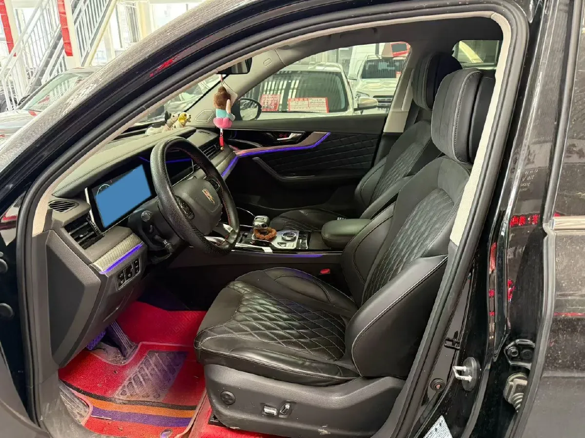 2022 HongQi HS5 2.0T 224HP L4 6AT,autocango,china used car exporter,china ev exporter,chinese used car exporter,chinese used ev exporter