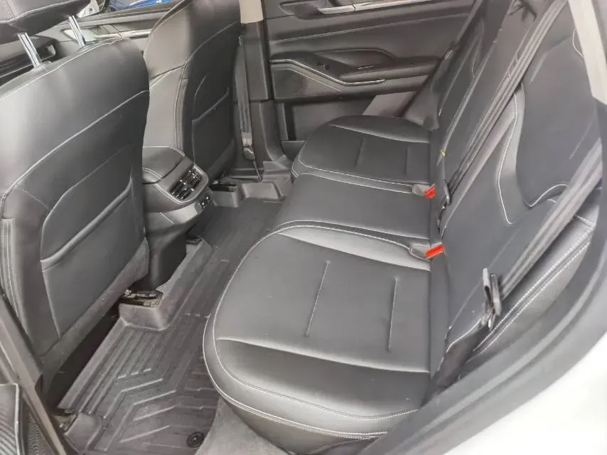 2021 Haval H6 2.0T 211HP L4 7DCT,autocango,china used car exporter,china ev exporter,chinese used car exporter,chinese used ev exporter