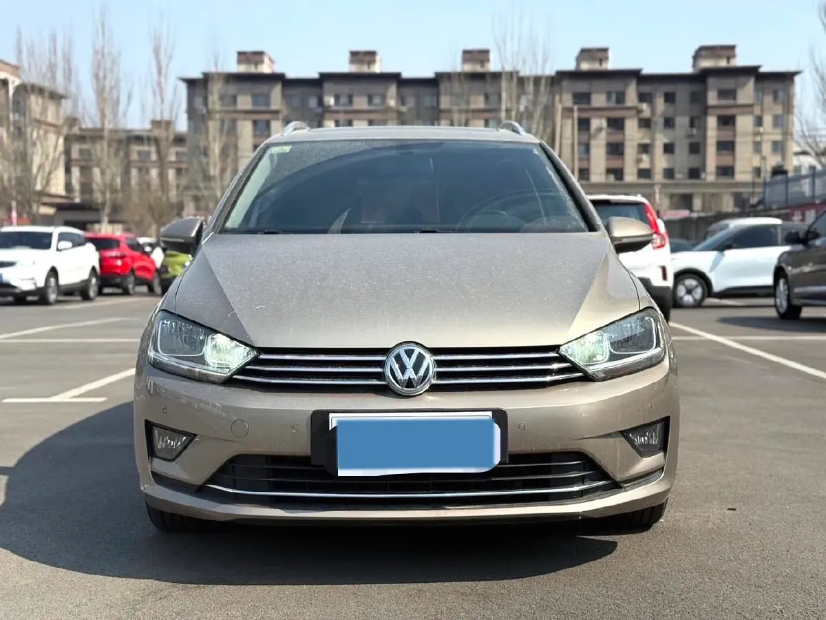 2018 Volkswagen Golf Sportsvan 1.4T 131HP L4 7DCT,autocango,china used car exporter,china ev exporter,chinese used car exporter,chinese used ev exporter