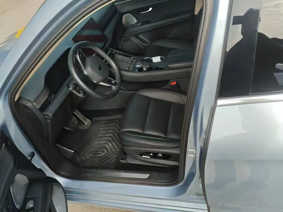 2023 HIMA AITO M5 1.5T 152HP L4 REEV 40KWH,autocango,china used car exporter,china ev exporter,chinese used car exporter,chinese used ev exporter