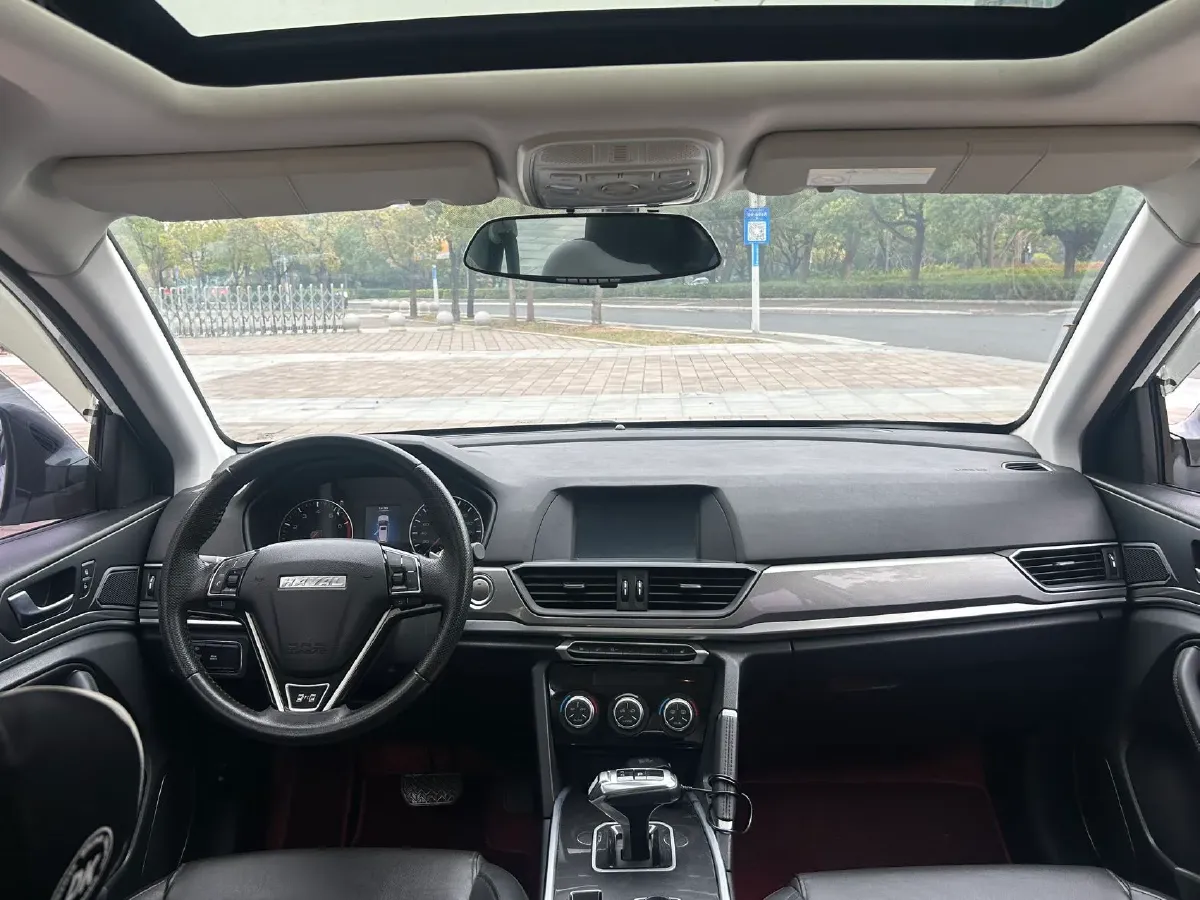 2018 Haval H6 1.5T 150HP L4 7DCT,autocango,china used car exporter,china ev exporter,chinese used car exporter,chinese used ev exporter