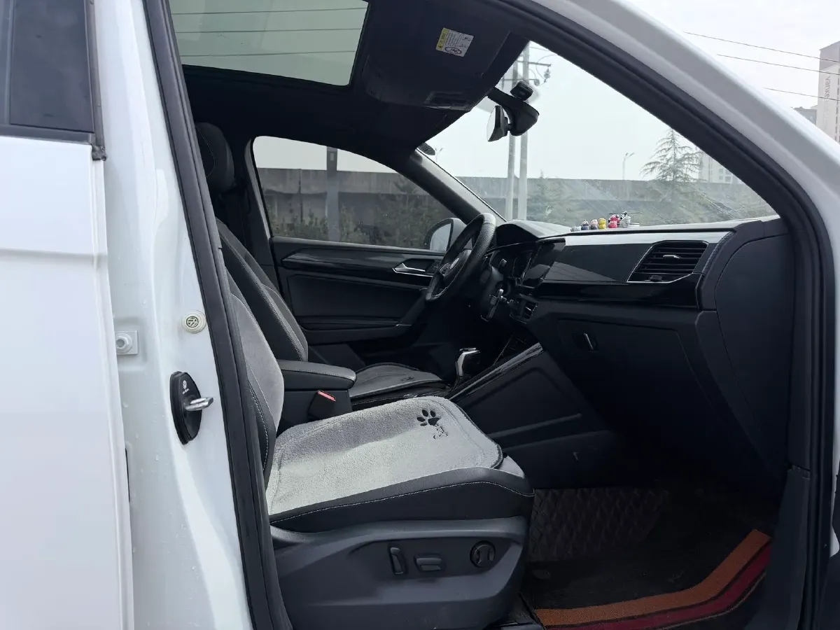 2020 Volkswagen Tayron 2.0T 220HP L4 7DCT,autocango,china used car exporter,china ev exporter,chinese used car exporter,chinese used ev exporter