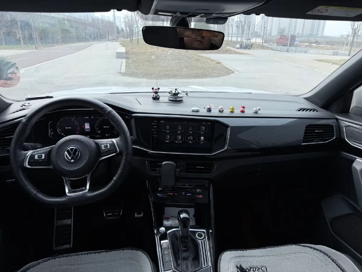 2020 Volkswagen Tayron 2.0T 220HP L4 7DCT,autocango,china used car exporter,china ev exporter,chinese used car exporter,chinese used ev exporter