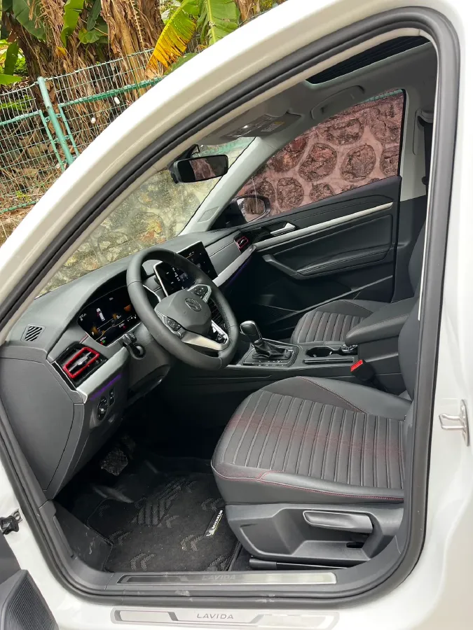 2023 Volkswagen Lavida 1.4T 150HP L4 7DCT,autocango,china used car exporter,china ev exporter,chinese used car exporter,chinese used ev exporter