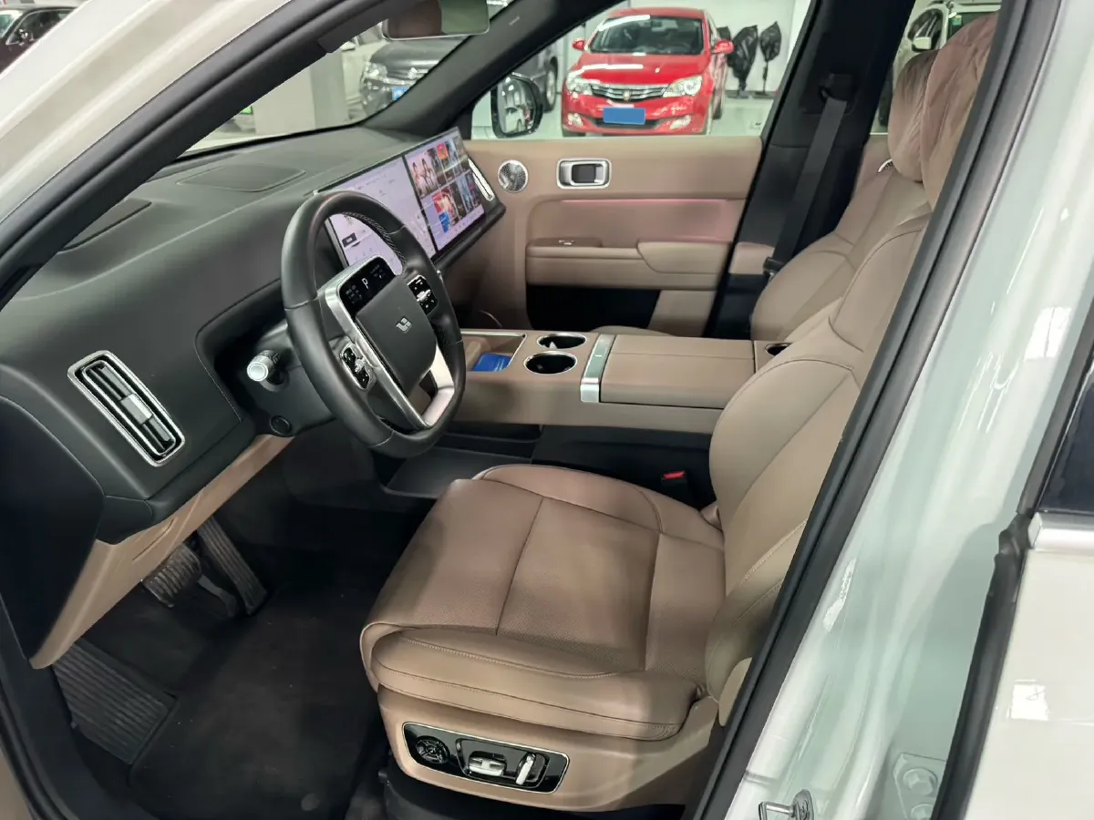 2024 Ford Bronco 2.3T 275HP L4 10AT,autocango,china used car exporter,china ev exporter,chinese used car exporter,chinese used ev exporter