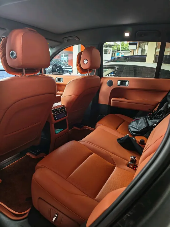 2024 Li L6 Range Extended 154HP L4 REEV 36.8KWH,autocango,china used car exporter,china ev exporter,chinese used car exporter,chinese used ev exporter