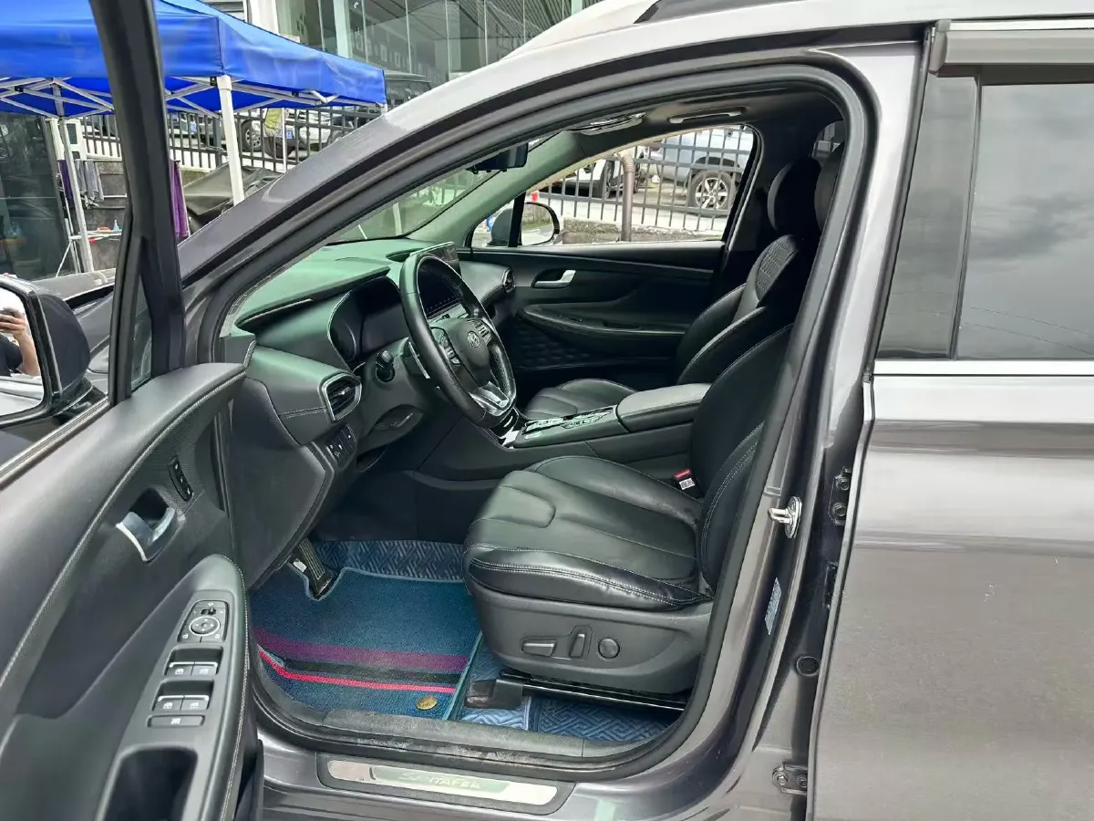 2019 Hyundai Santafe 2.0T 240HP L4 8AT,autocango,china used car exporter,china ev exporter,chinese used car exporter,chinese used ev exporter