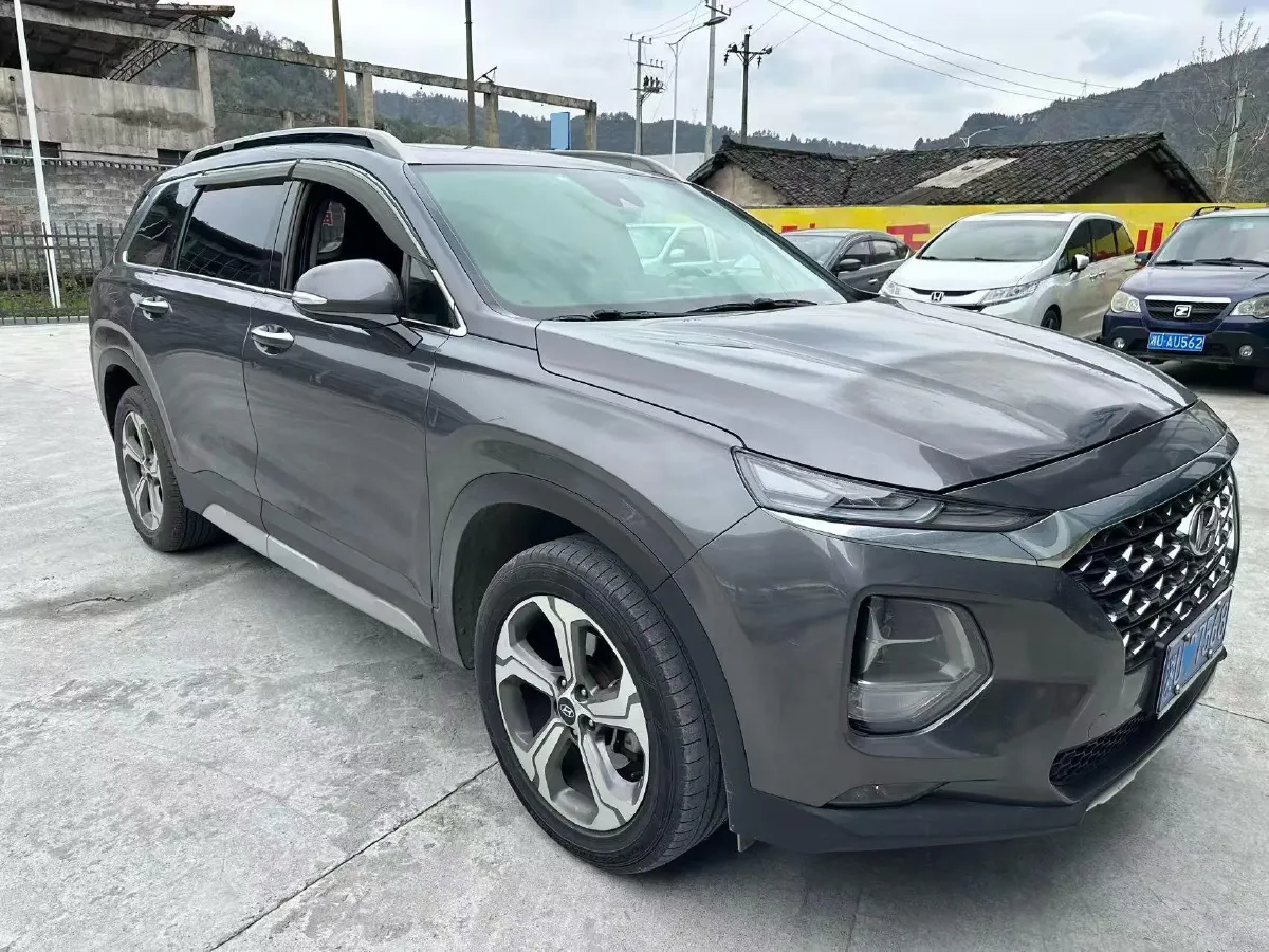 2019 Hyundai Santafe 2.0T 240HP L4 8AT,autocango,china used car exporter,china ev exporter,chinese used car exporter,chinese used ev exporter
