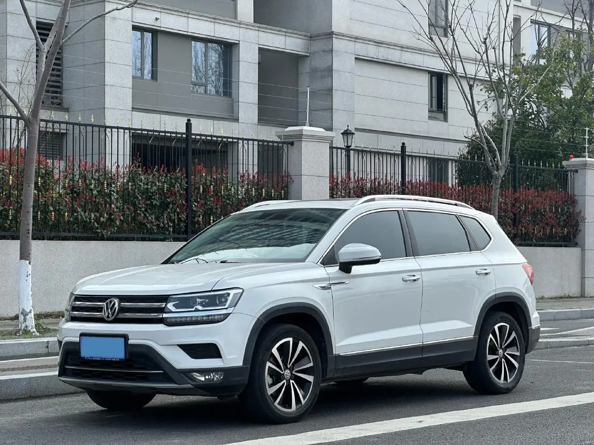 2020 Volkswagen Tharu 2.0T 186HP L4 7DCT,autocango,china used car exporter,china ev exporter,chinese used car exporter,chinese used ev exporter