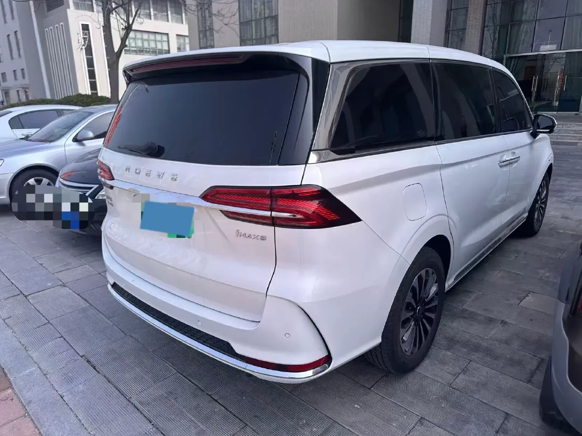 2025 Roewe iMAX8 1.5T 150HP L4 1DHT PHEV 24.7KWH,autocango,china used car exporter,china ev exporter,chinese used car exporter,chinese used ev exporter