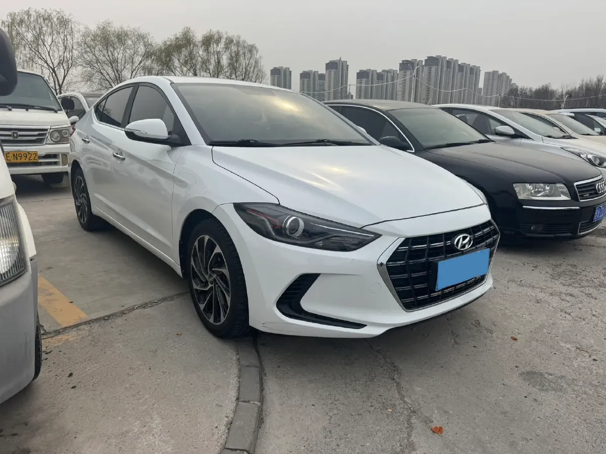 2020 Hyundai Elantra 1.5L 115HP L4 CVT,autocango,china used car exporter,china ev exporter,chinese used car exporter,chinese used ev exporter
