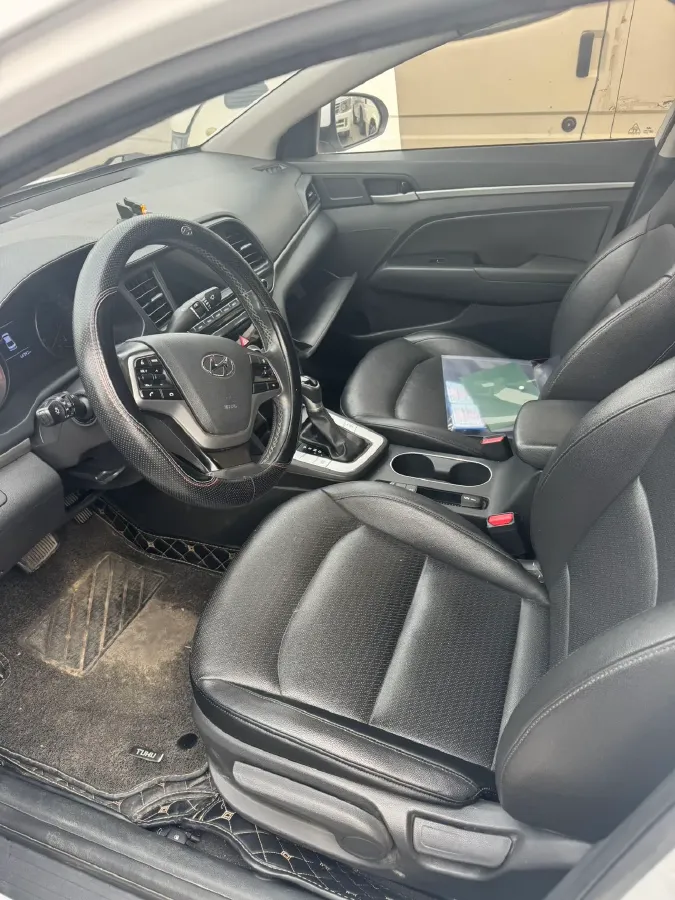 2020 Hyundai Elantra 1.5L 115HP L4 CVT,autocango,china used car exporter,china ev exporter,chinese used car exporter,chinese used ev exporter