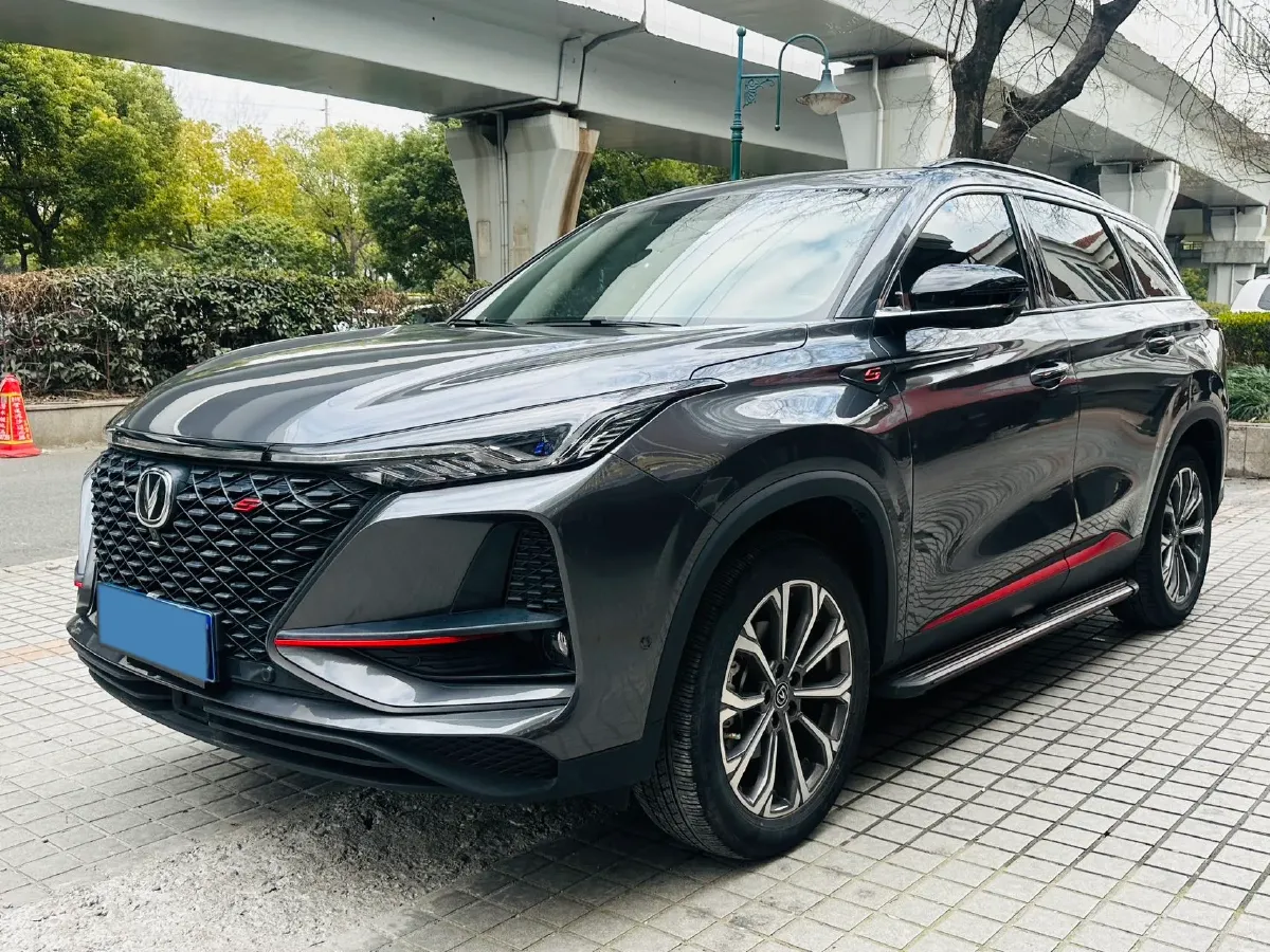 2021 ChangAn CS75 Plus 2.0T 233HP L4 8AT,autocango,china used car exporter,china ev exporter,chinese used car exporter,chinese used ev exporter
