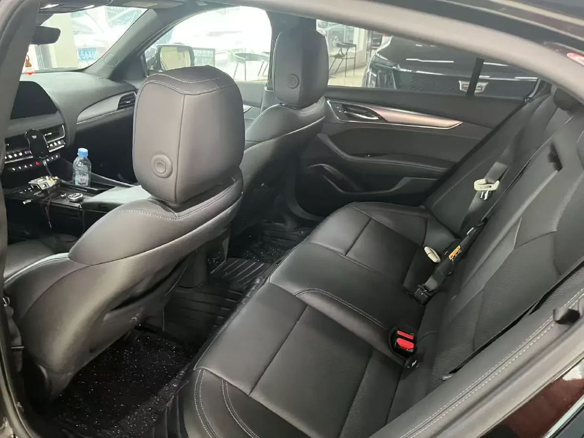 2024 Cadillac CT5 2.0T 237HP L4 10AT,autocango,china used car exporter,china ev exporter,chinese used car exporter,chinese used ev exporter