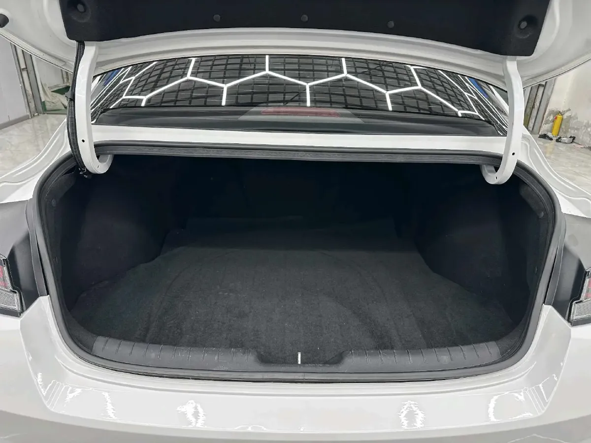 2022 Hyundai Elantra 1.5L 115HP L4 CVT,autocango,china used car exporter,china ev exporter,chinese used car exporter,chinese used ev exporter