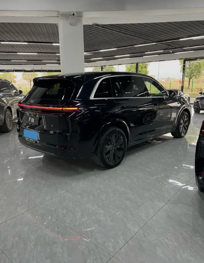 2025 Li L7 Range Extended 154HP REEV,autocango,china used car exporter,china ev exporter,chinese used car exporter,chinese used ev exporter