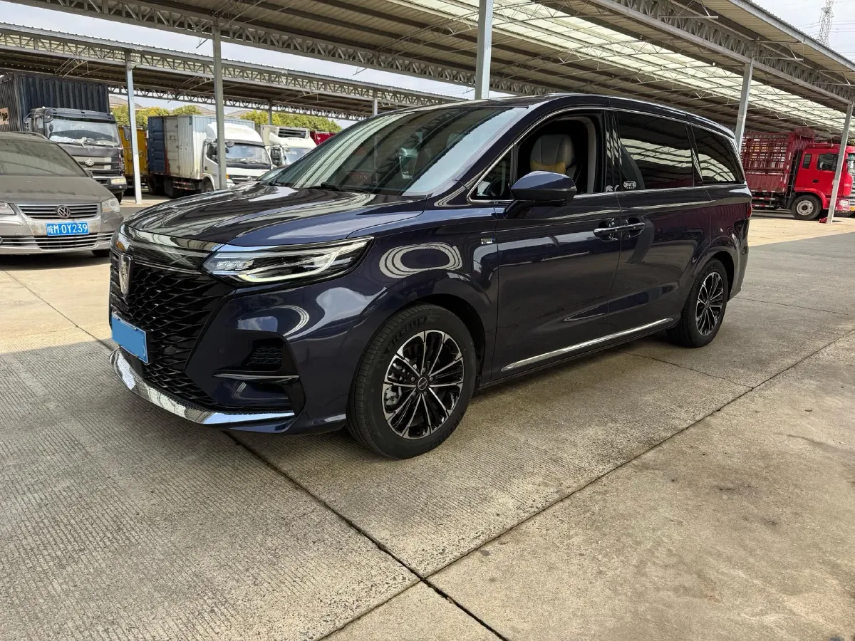 2022 Roewe iMAX8 2.0T 234HP L4 8AT,autocango,china used car exporter,china ev exporter,chinese used car exporter,chinese used ev exporter