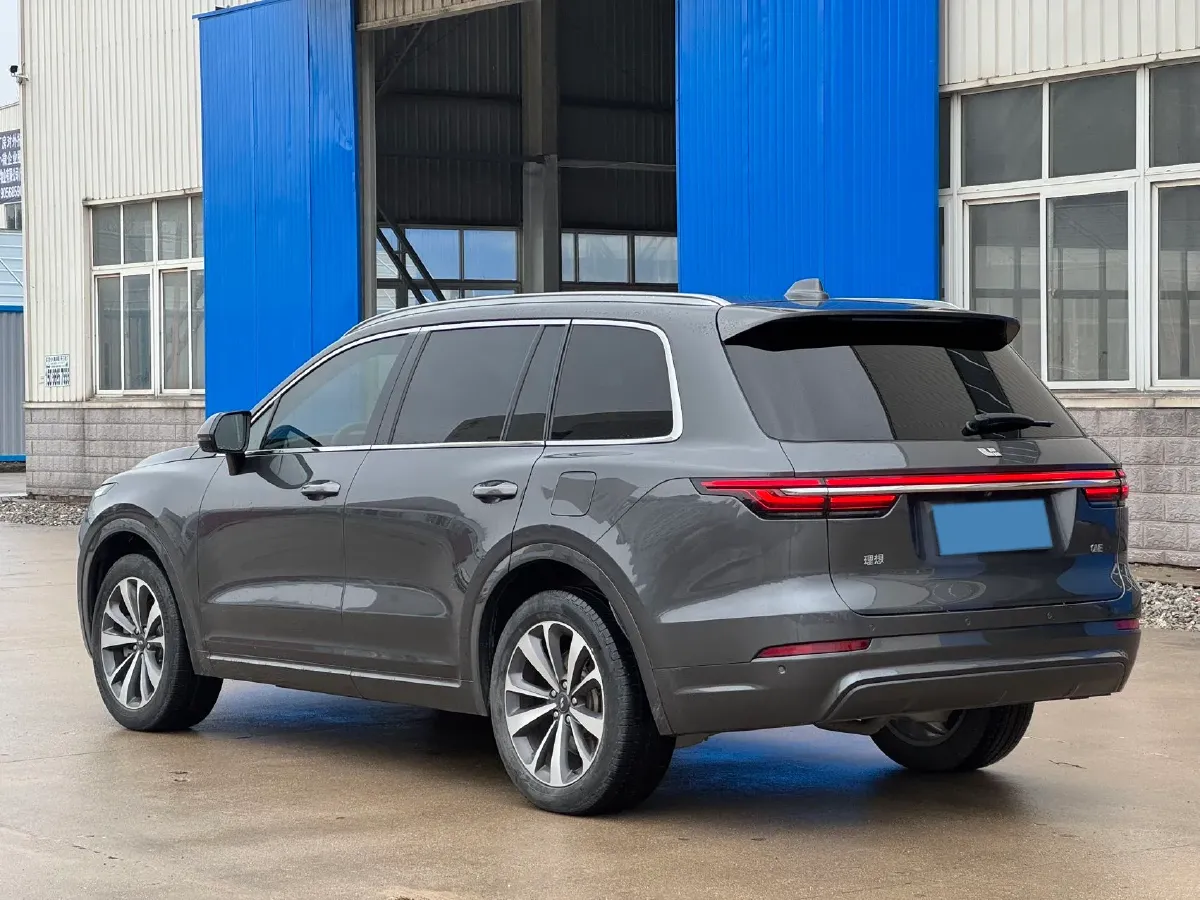 2020 Li ONE Range Extended 131HP REEV 40.5KWH,autocango,china used car exporter,china ev exporter,chinese used car exporter,chinese used ev exporter